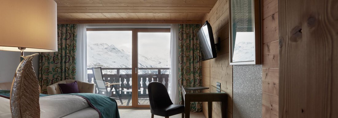 Tophotel_Deluxe Doppelzimmer_Badezimmer - Top Hotel Hochgurgl - Hochgurgl