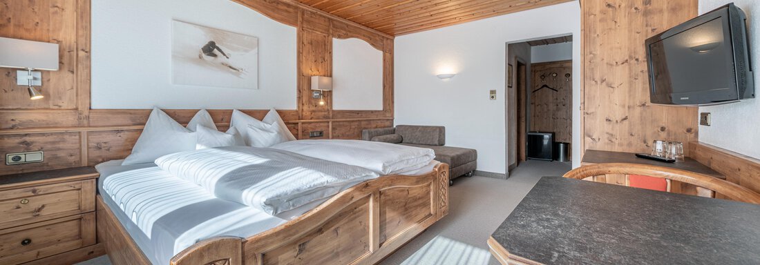 Komfortzimmer Südbalkon - Pension Bergfrieden - Obergurgl 