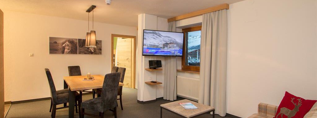 Beispiel Wohn-Esszimmer - Apartmenthaus Gurglhof - Obergurgl 