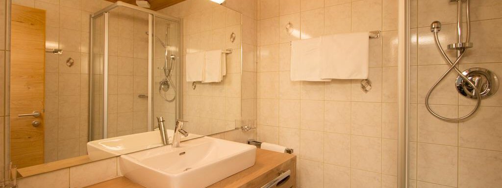 Beispiel Badezimmer - Apartmenthaus Gurglhof - Obergurgl 