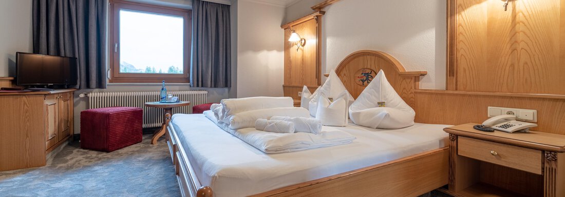 Doppelzimmer 'Lenzen' - Burghotel Alpenglühn - Obergurgl 