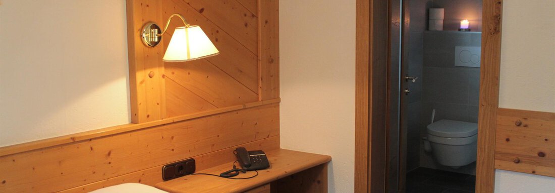 Doppelzimmer ohne Balkon - Haus Martinshof - Obergurgl 