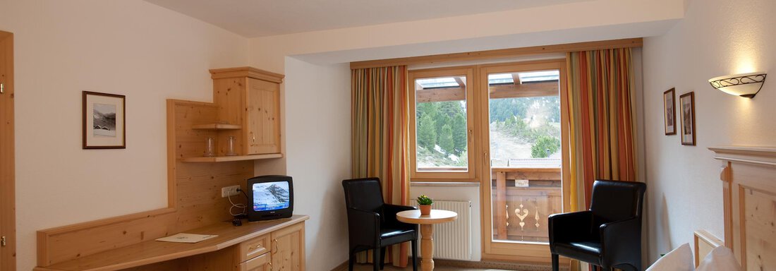 Doppelzimmer Standard - Haus s`Hoamatl - Obergurgl 