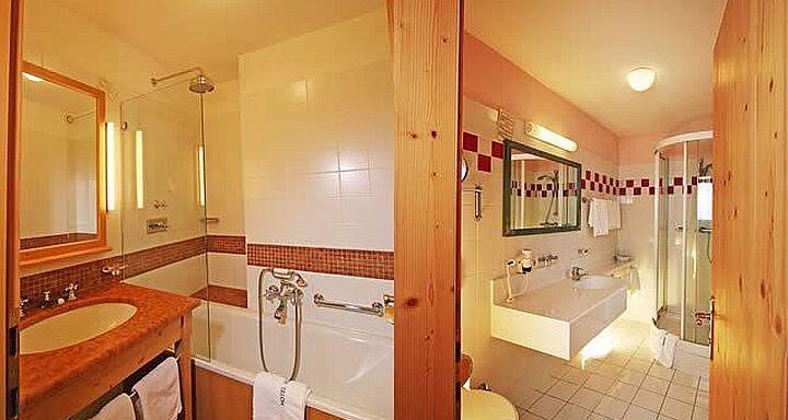 Beispiel Badezimmer - Hotel Enzian & Appartementhotel Johannes - Obergurgl 