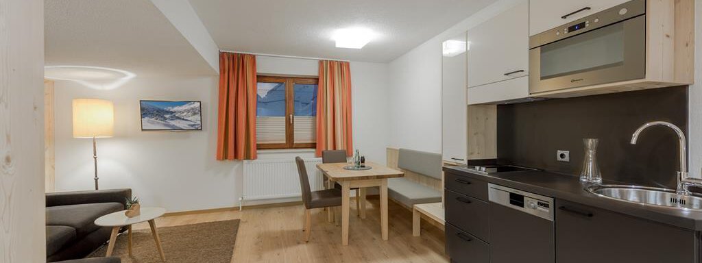 Appartement "Rifugio" Wohnraum - Hotel-Garni Pirchhütt - Obergurgl 