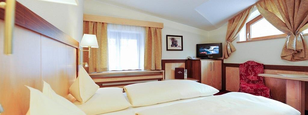 Doppelzimmer Typ C - Hotel Regina - Obergurgl 