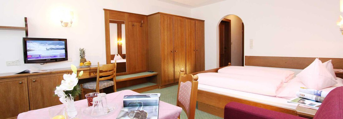 Doppelzimmer mit und ohne - Pension Hohenfels - Obergurgl 