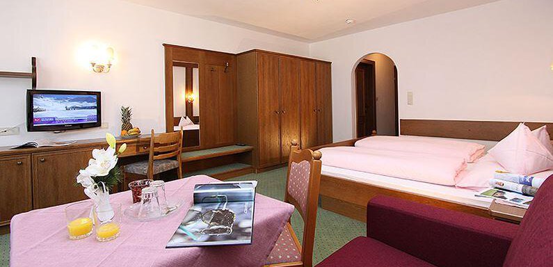 Schlafzimmer - Pension Hohenfels - Obergurgl 